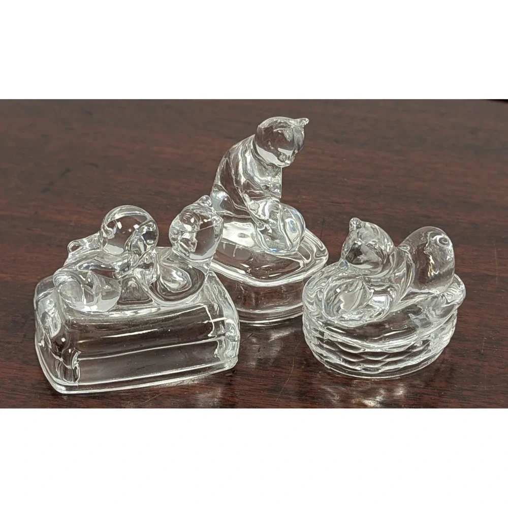 Vintage Avon Crystal Cats Lot of 3 Lead Crystal Figurines 1994 1995 Clear Glass